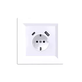 Nova csatlakozóaljzat USB csatlakozóval fehér kerettel